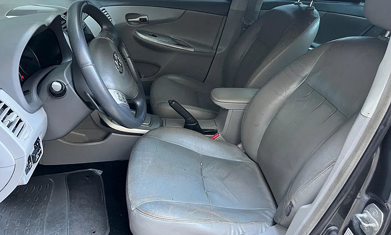 Toyota Corolla Xei 2...