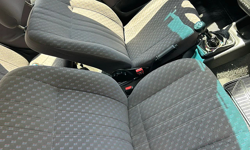 Chevrolet Corsa Seda...