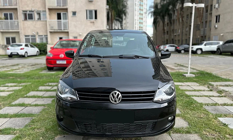 Volkswagen Fox 1.6 M...