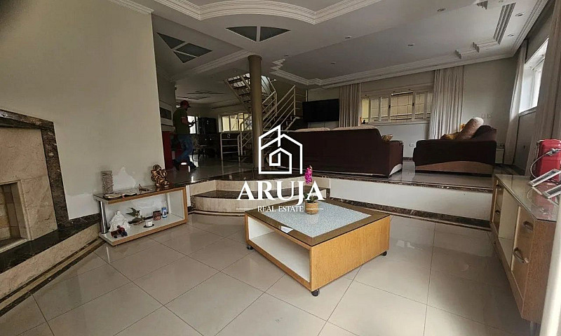 Casa De Alto Padrão ...