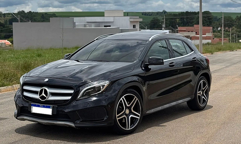 Mercedes-Benz Gla 25...