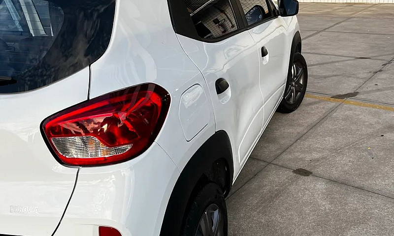 Renault Kwid Zen 1.0...