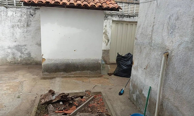 Casa Para Alugar Com...