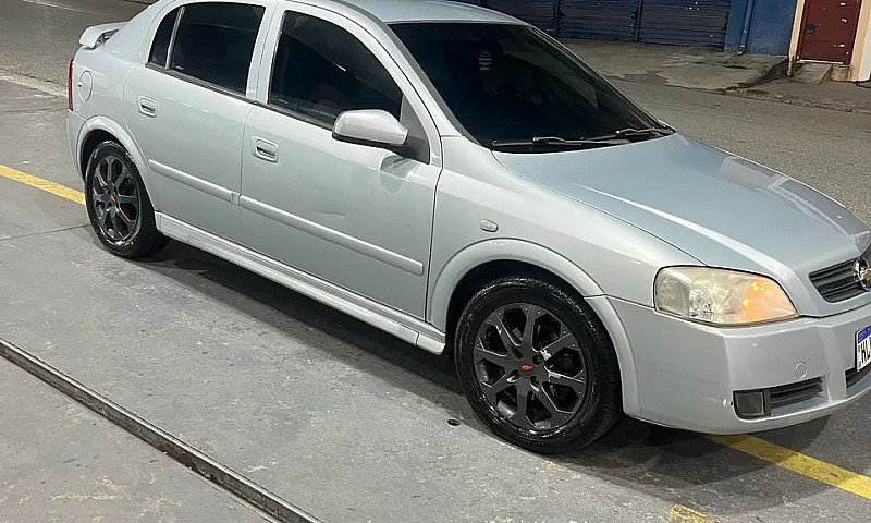 Chevrolet Astra Adva...