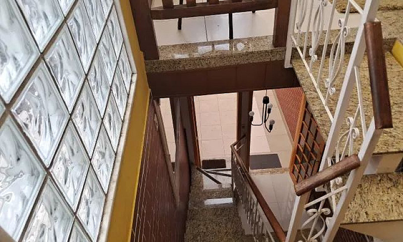 Casa Sobrado 2Q C/Va...