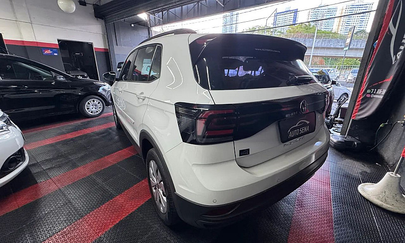 Volkswagen T-Cross S...