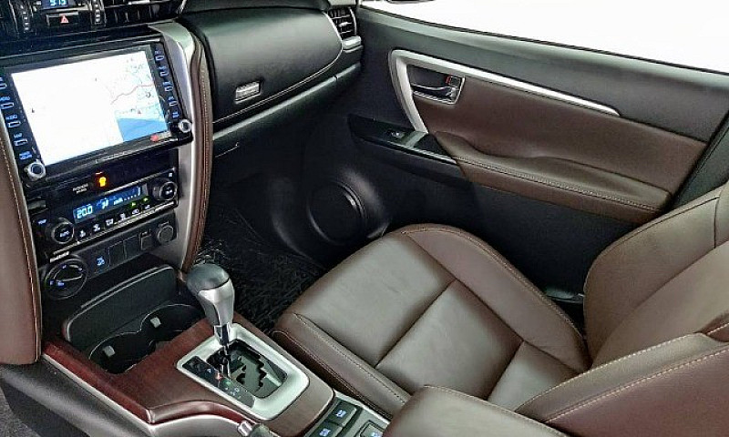 Hilux Sw4 2.8 Srx 20...