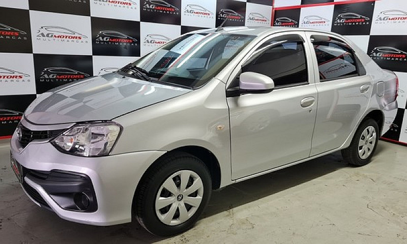 Toyota Etios Sedan X...