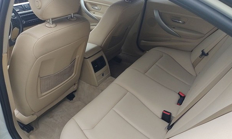 Bmw 320I 2014 ...