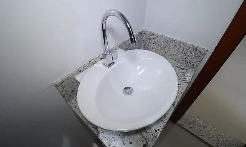 Apartamento Novo A V...