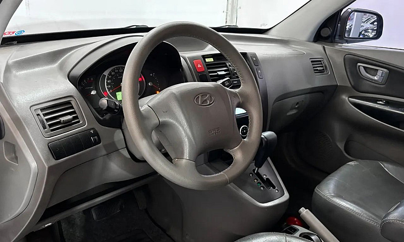 Hyundai Tucson 2.0 1...