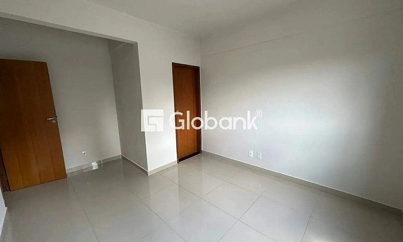 Apartamento Para Alu...