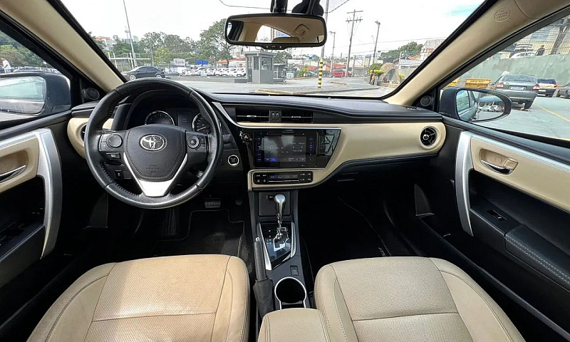 Toyota Corolla Altis...