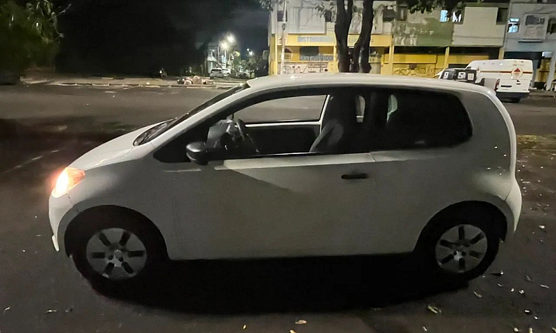 Volkswagen Up! Take ...