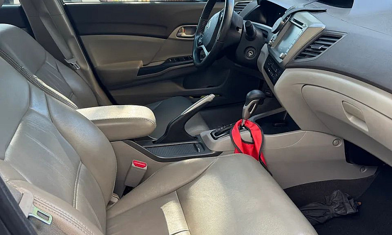 Honda Civic Sedan Lx...