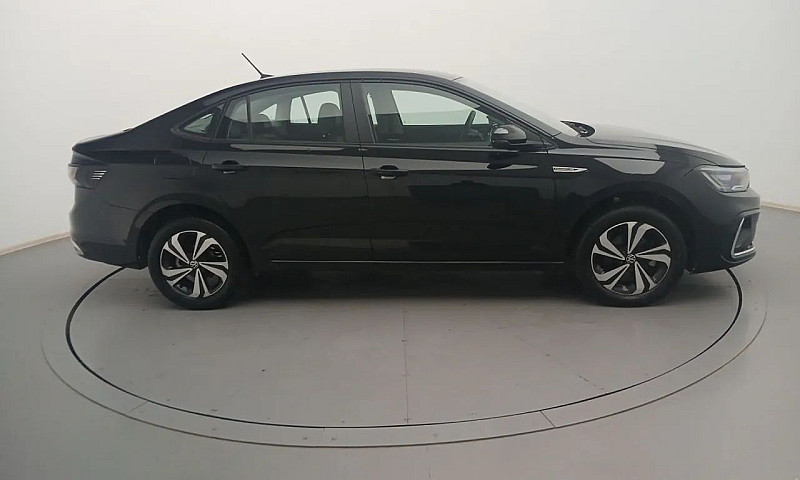 Volkswagen Virtus Co...