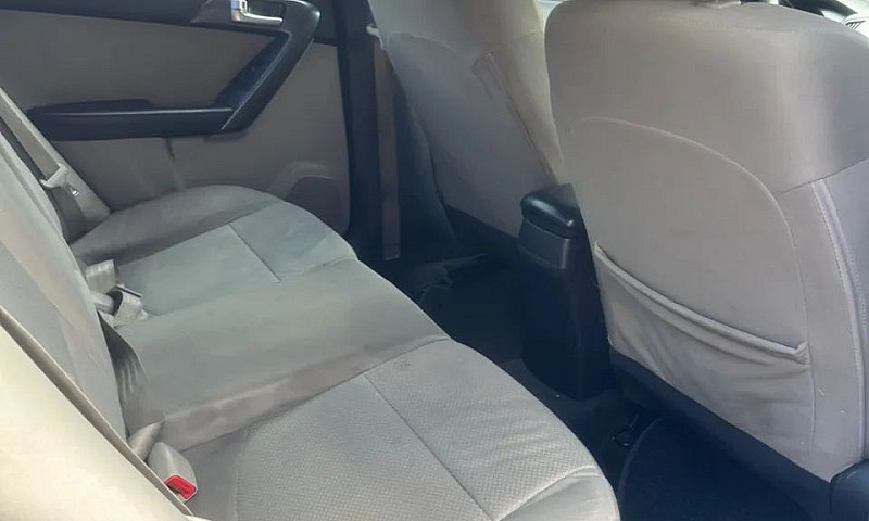 Kia Motors Cerato 1....
