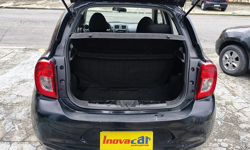 Nissan March S 1.0 1...