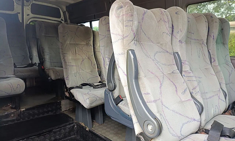 Renault Master 2.5 D...