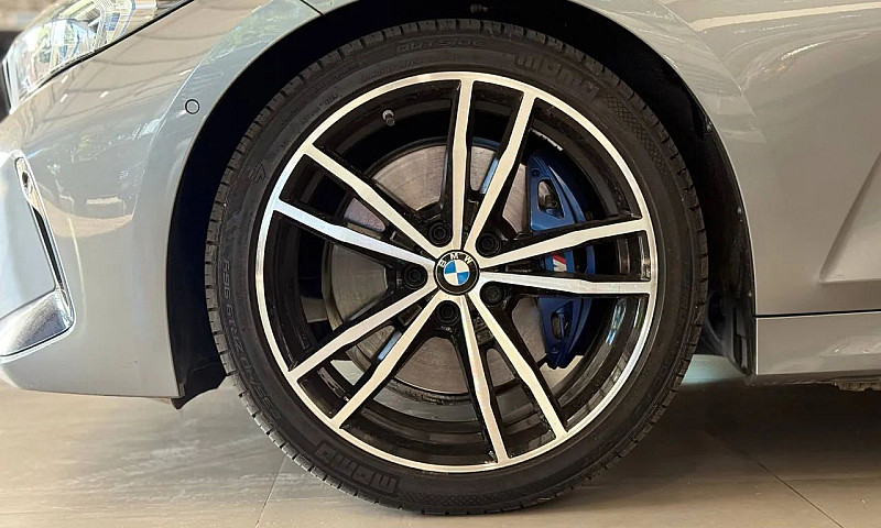 Bmw 320I A Modern/Sp...