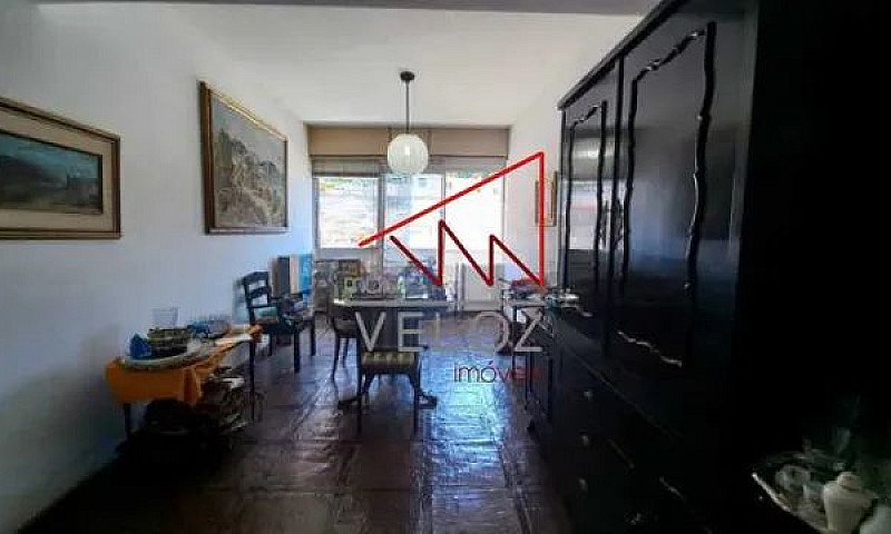 Apartamento-À Venda-...