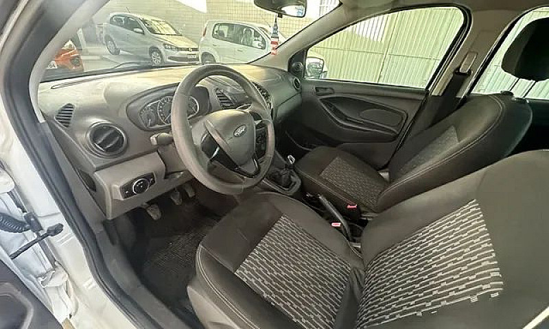 Ford Ka Sedan 2018 C...