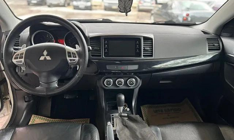 Mitsubishi Lancer 2....