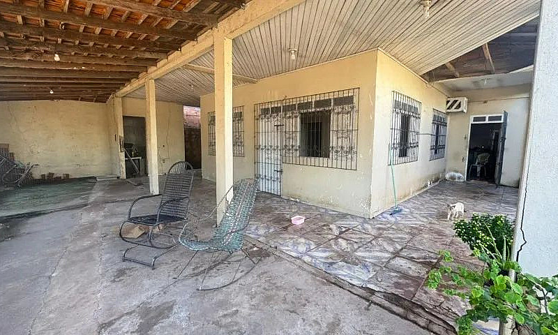 Vendo Uma Casa Na Av...