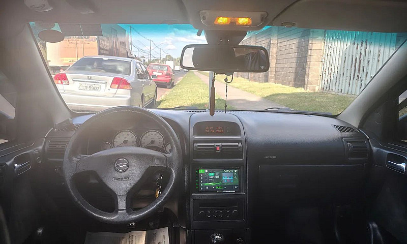 Chevrolet Astra Adva...