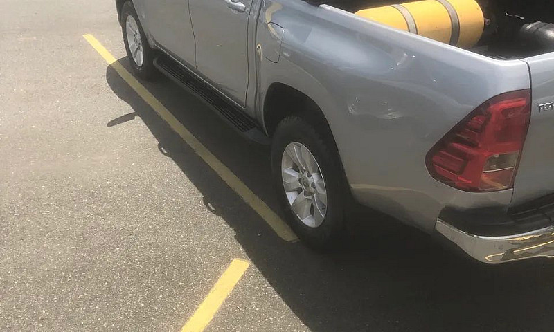 Toyota Hilux Cd Srv ...