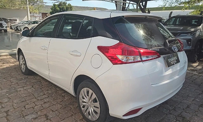 Toyota Yaris Xl 1.5 ...