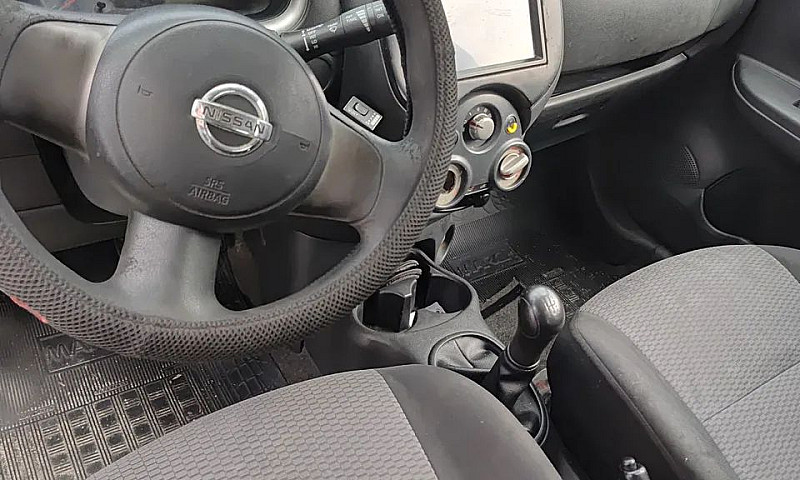 Nissan March S 1.6 1...