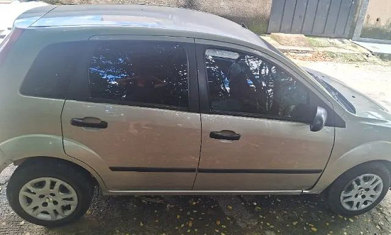 Ford Fiesta 1.0 8V F...