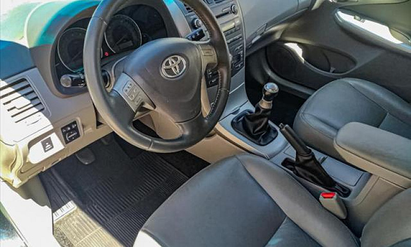 Toyota Corolla 1.8 X...