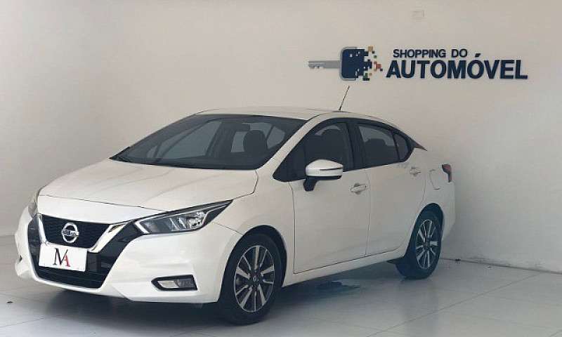 Nissan Versa 2021 Ad...