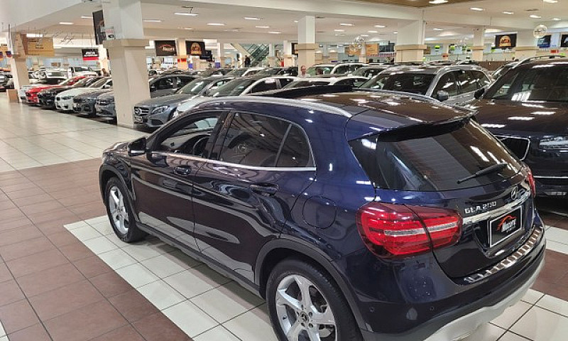 Mercedes Benz Gla 20...