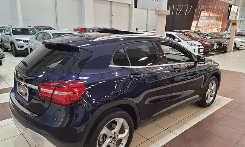 Mercedes Benz Gla 20...