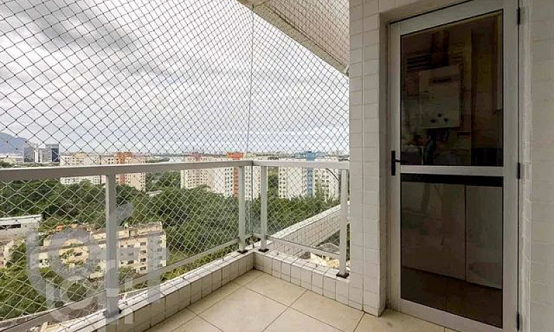 Apartamento À Venda ...