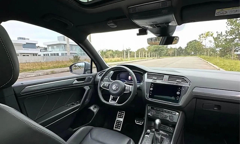 Volkswagen Tiguan Al...