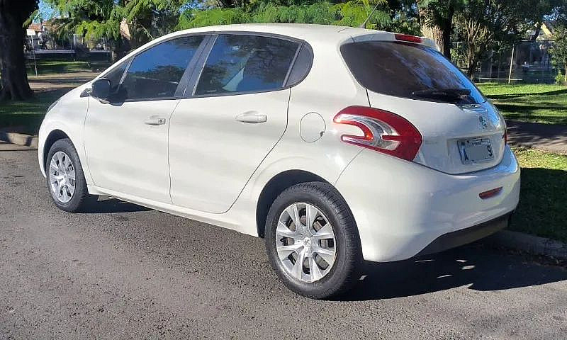 Peugeot 208 Active 1...