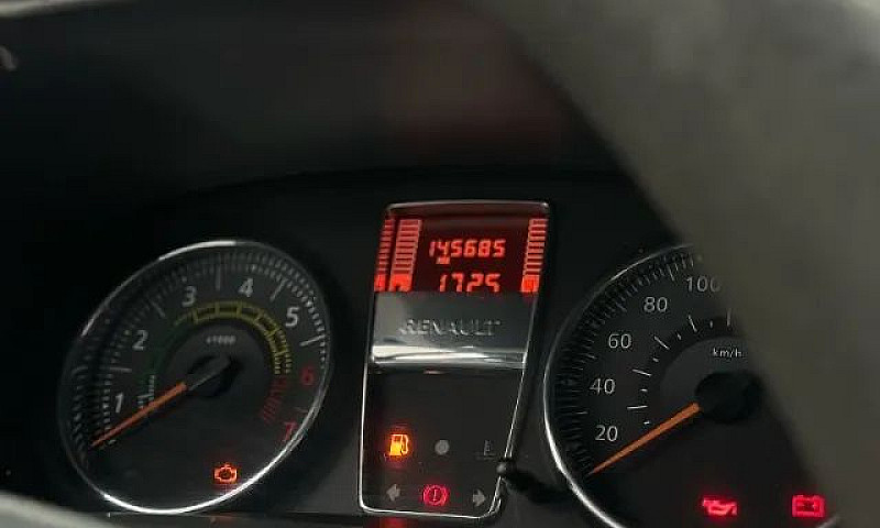 Renault Clio Express...