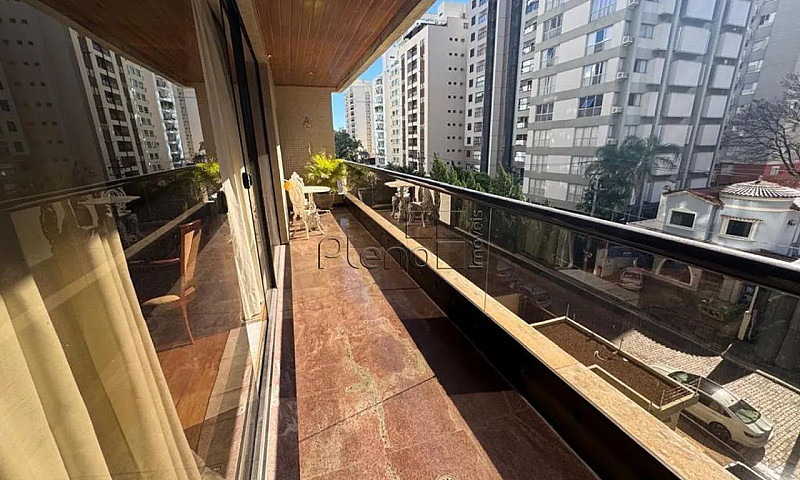 Apartamento À Venda ...
