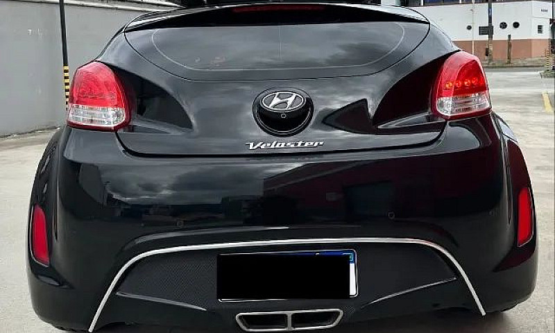Hyundai Veloster 1.6...