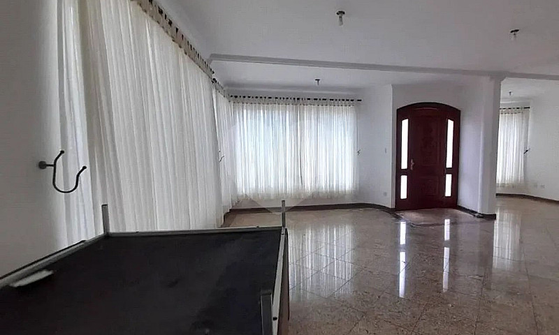 Sobrado À Venda Com ...