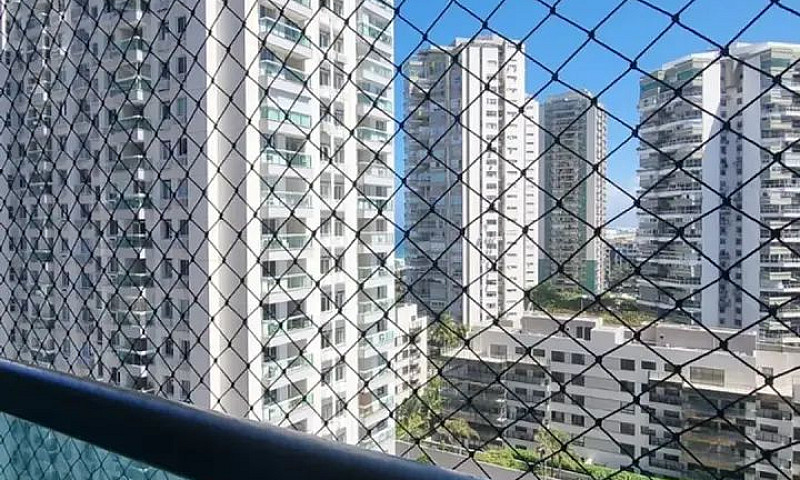 Aquabella, Av. Lucio...