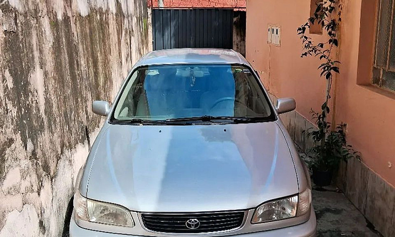 Toyota Corolla Xei 1...