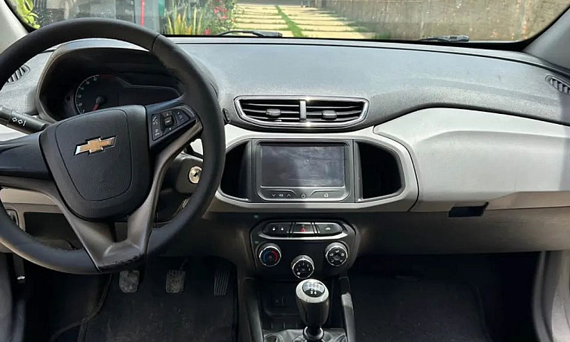Chevrolet Onix Hatch...