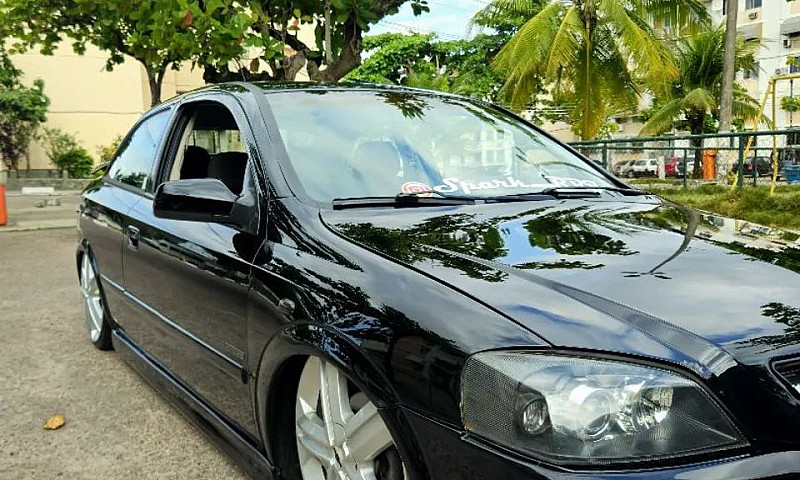 Chevrolet Astra Adva...
