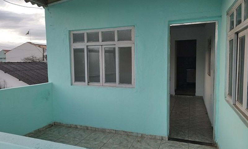 3 Quartos No 2º Anda...