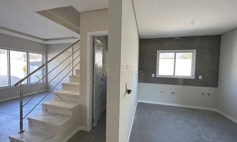 Casa Com 3 Suítes, À...